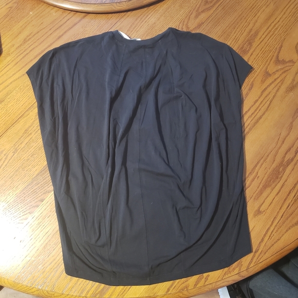 NWT Lululemon Size 6 LA Short Sleeve - Picture 3 of 5